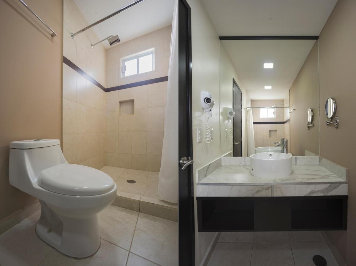 Smart Hotel Monterrey Esterno foto